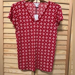 Liz Claiborne Red and White Patterned Pullover Top